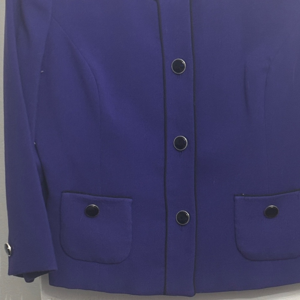Classy Jones New York Purple Blazer with Black Trim Size 12 - Picture 3 of 4